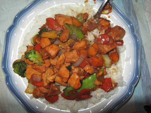 chicken_and_vegetabl_a2817f.jpg